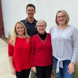 Meet your Posher, Paula